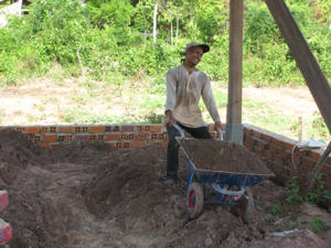 Filling the base with soil