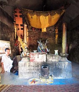 Preah Ko Shrine Oudong