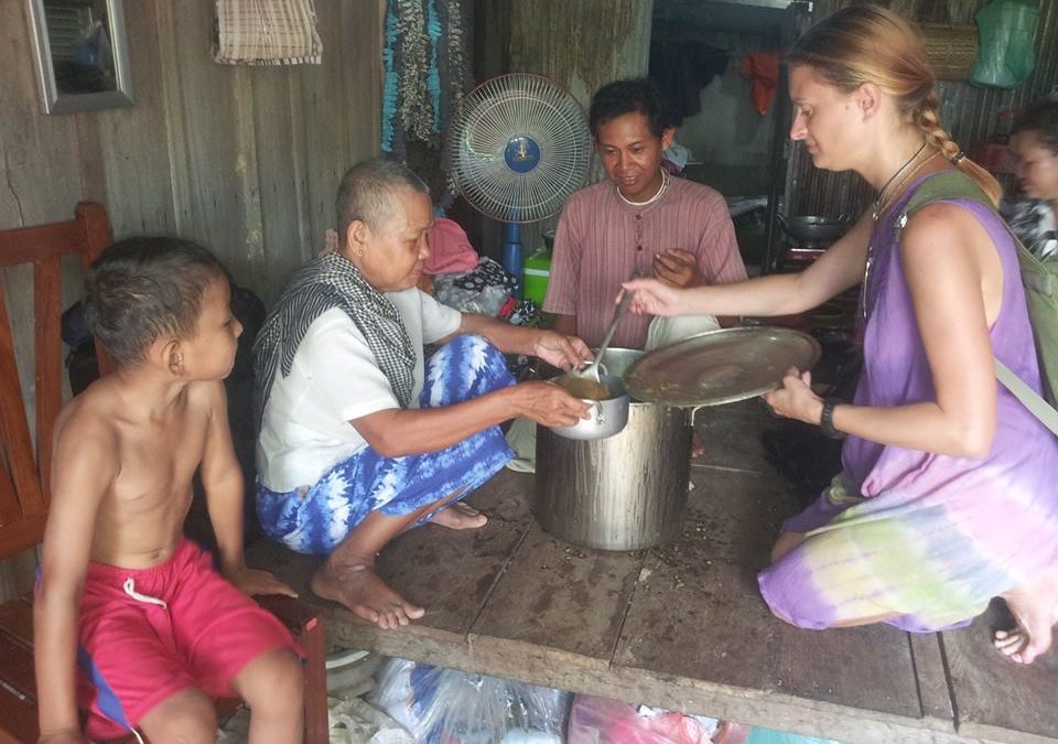 Food For Life in Koukchork Commune 27 th Oct 2016